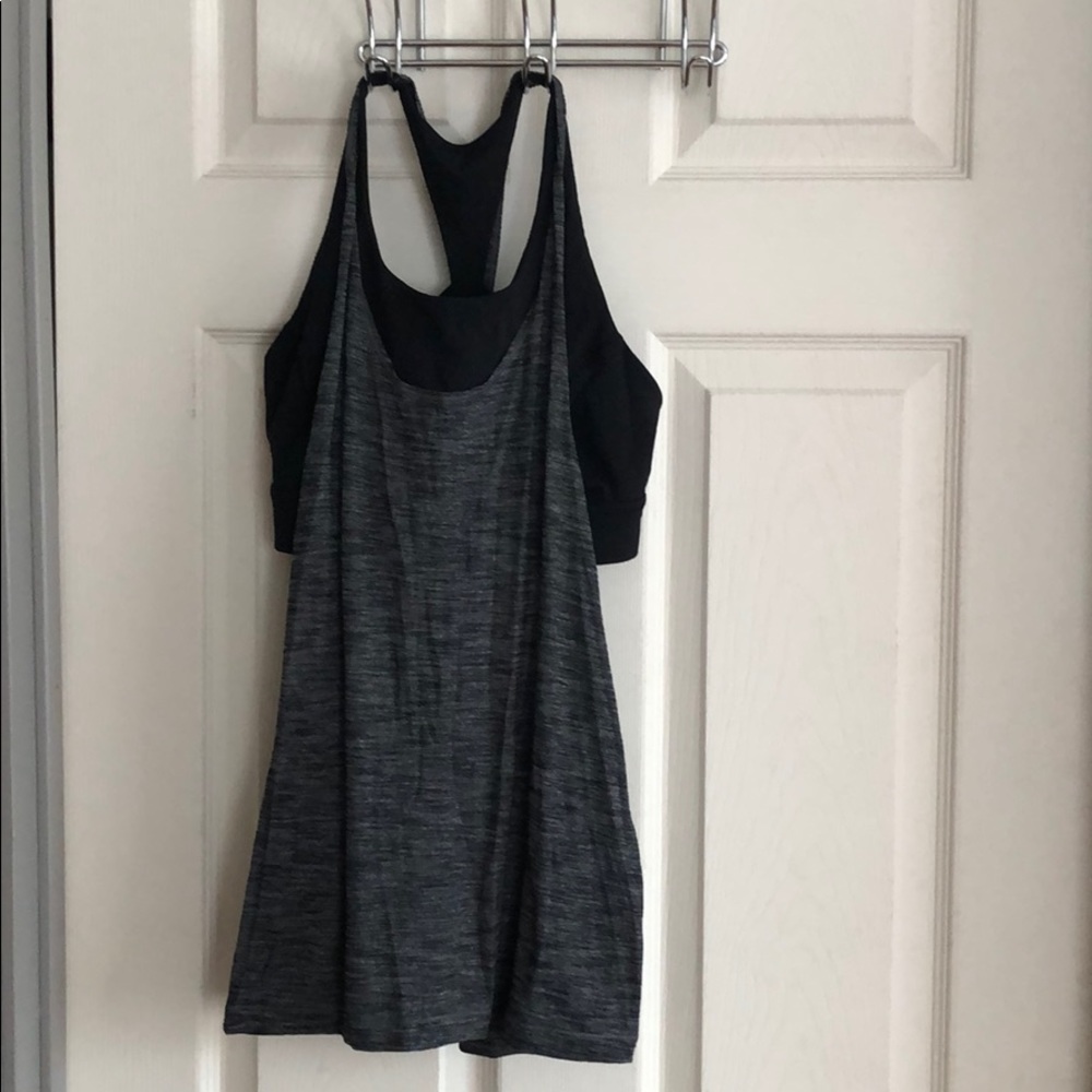 Lululemon top